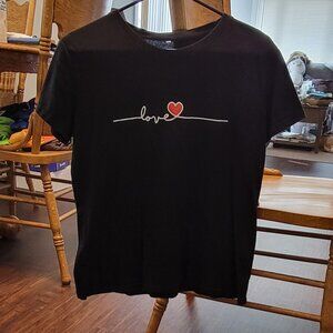 Women's "love" short sleeve shirt
